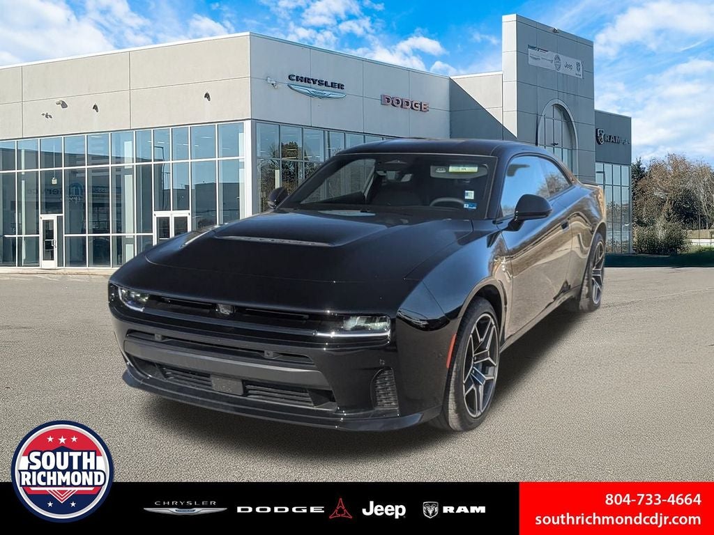2026 Dodge Charger Scat Pack in Diamond Black Crystal Pearlcoat — front three-quarter view